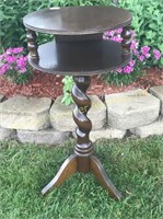 ROUND ELM SIDE TABLE