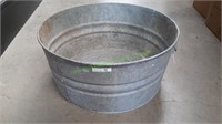 Vintage Round Galvanized Wash Tub