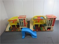 *Pair of Fisher Price Parking Ramp/Service Centers
