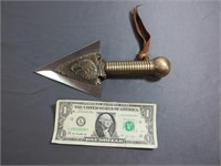 Interesting Design Eagle Dagger