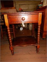 Single Drawer Antique Wash Stand