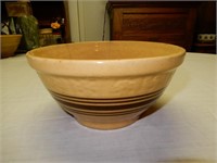 8 1/2" Stoneware Dough Bowl