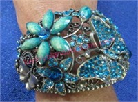 blue butterfly / flower hinged bracelet