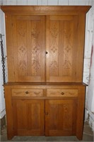 Vintage decorative wood Hutch (door has damage)