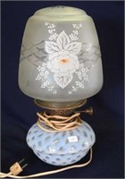 Opalescent white Coin Dot lamp
