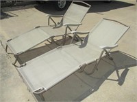 FOLDING PATIO CHAISE LOUNGERS