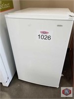 Kenmore upright freezer approx. 3.0 cu. ft. with