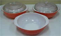 Three 2 Qt Pyrex Bows In Shades of Pink, 2 w/
