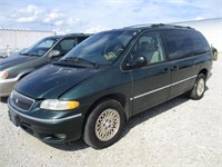 1997 Chrysler Town And Country Lxi