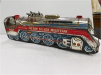 1960s Piston Silver Mountain #4067, B/O engine,