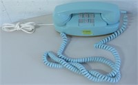 VNTG Bell System Teal Princess Phone - Works