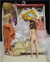 VNTG 1960's Mattel Barbie Doll Closet & Case