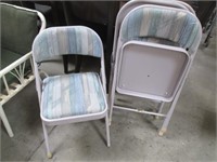 4 Padded Samsonite Folding Chairs