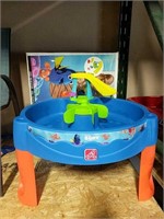 Finding Dory Swim and Swirl Water Table