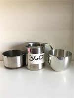 Set Of JEFFERSON CUPS Measuring Cup Cream