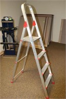 Step Ladder