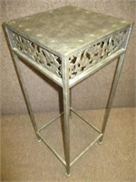 SILVER INDUSTRIAL STYLE STAND