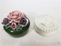 Small vintage ceramic powder boxes
