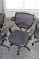 Ergonomic Type Office Chair