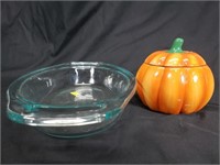 Pyrex pan and glass pumpkin candle