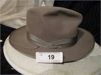 Vintage Sangers Hat
