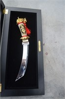 15.25" COLLECTIBLE DAGGER WITH WOOD AND GLASS