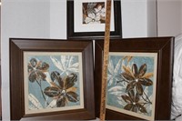 Floral printed paintings in frames