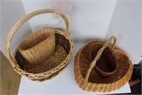 Lot of various wicker baskets