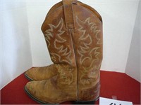 9 1/2 Ariat Western Cowboy Boots