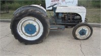 2N FORD TRACTOR