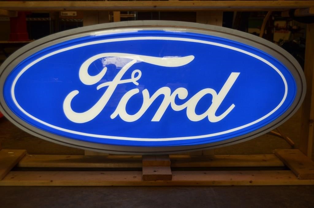 Ford Neon Sign Lot