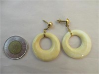 Boucles d'oreilles 14K ivoire et en or 14K