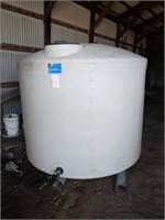 Ace Rotomold 1500 gallon poly dome tank