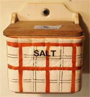 CERAMIC SALT BOX WITH WOODEN LID