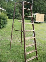 9' Step Ladder With Flat Top - Has Been Repaired