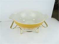 Vintage Pyrex Serving Dish with Candle Warmer