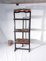 Étagère en bois sculpté - Carved wooden shelf case