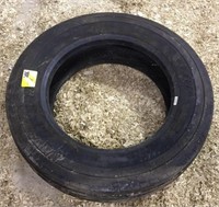 Dunlop 225/70R19.5 tire