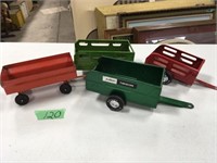 (4) Wagons