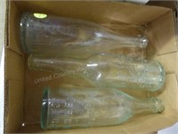 3 vintage bottles (Chicago companies)