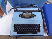 Royal elec. Typewriter