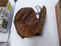 Catchers mitt (vintage LH)