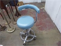Dental stool on wheels