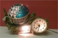 1976 Schlitz Beer Spinning Globe Light & Clock