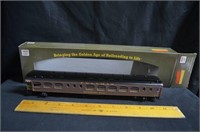 ROUNDHOUSE ROLLING STOCK TRAIN CARS (3X)