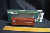 BOWSER EXECUTIVE LINE TRAIN CARS (3X)