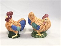 Hen and Rooster Sait And Pepper Shakers