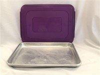 Nordic Ware Bakers Qtr Sheet Baking Tray with Lid
