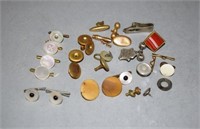 Quantity of vintage cufflinks including gold