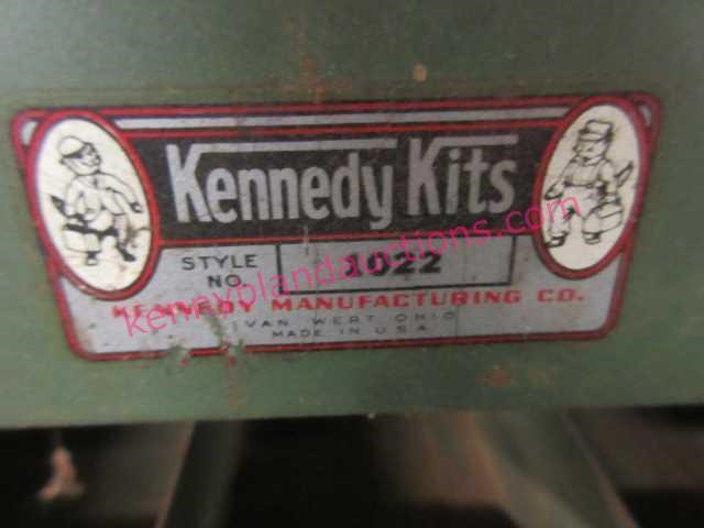 Old Kennedy 1022 Cantilever Tool Box, Kennedy Cantilever Tool Box 1022